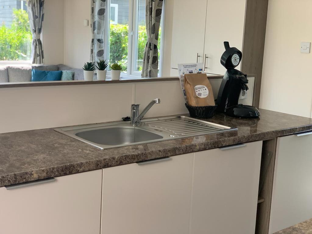 Lathum Chalet Seeglueck O3 מראה חיצוני תמונה